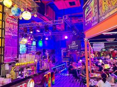 -Famous肥猫墨西哥音乐餐吧(五棵松华熙LIVE店)