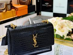 -万古奢侈品(上南春天苑店)