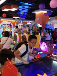 -LuckyStar幸运星家庭娱乐中心(东莞国贸店)
