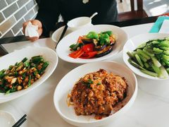 -洈水谣 · 地道荆州松滋菜(菱角湖公园店)