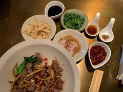 -漆黑觉米粉(三里屯店)