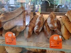 -老梦面包CHEZMOREL(麦子店)