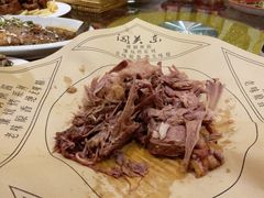 -闯关东东北农家菜(崂山石老人店)