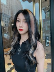 -苑苑发型设计