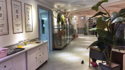 -亲吻宝贝儿童摄影