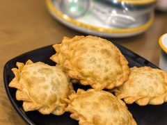 -三鞭一花·独一处·元英砂锅(海光寺店)