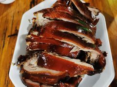 -黄记四更烤乳猪店