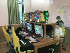 -栈逗电竞馆•电竞酒店(萧山旺角城店)