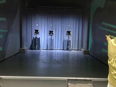 -极限PLAY运动娱乐新世界·团建派对表演休闲馆·室内高空游乐园