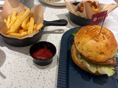 -必胜客(珠海路店)