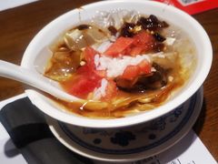 -沪小二铜炉蛙锅(苏州中心星悦汇店)