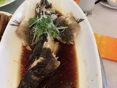 -品悦酒店(三林古镇店)