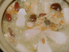 -蝴蝶里·粤菜·点心(滨江龙湖店)