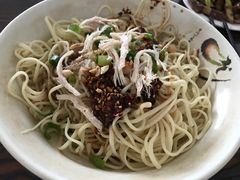 鸡丝凉面-老唐家面馆