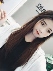 -UN·SAKA 右嗯造型