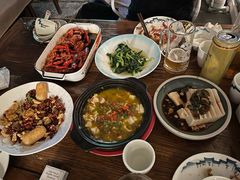 -聚汇三少·龙虾·中餐厅(莫邪路新天地店)