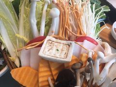 -享月汤皇·海鲜小火锅·聚会(曲江创意谷店)