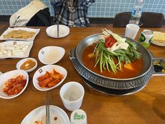 -喇喇排骨火锅·传统韩式脊骨汤(望京西园总店)