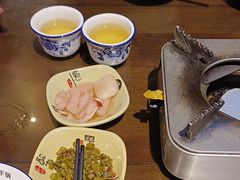 -富正毅三下锅·湘西韵味(天门山索道店)
