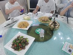 -岭下农庄·农家菜·野生大头鱼·公司团建(福永凤凰山店)