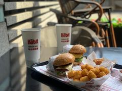 -The Habit Burger Grill 哈比特汉堡(世博店)