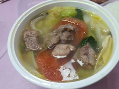排骨汤砂锅菜配饭-老师专·玉溪特色小吃