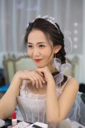 -欣薇婚纱(新源乐汇城店)