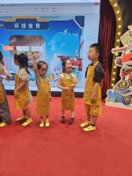 -奈尔宝家庭中心·亲子餐厅(鄞州万达店)