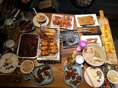 -喝丢一只鞋辣炒海鲜小烧烤(三八广场店)