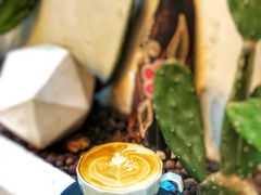 拿铁咖啡-拾壹cafe·工作室