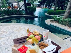-三亚亚龙湾雅高美爵酒店