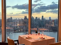 -翡翠36餐厅(浦东香格里拉店)