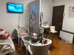 -杉惠素颜美妆皮肤管理中心