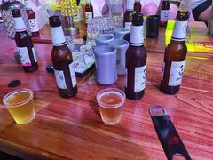 -喜鹊音乐酒馆(西街店)