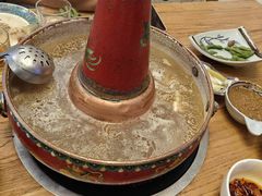 -毛辣果·贵州红酸汤牛肉火锅(西单店)