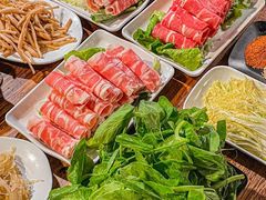 -呼吉牧蒙古烤肉·烧烤·小龙虾