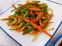 -欧提汗·新疆餐厅·清真(银都路店)