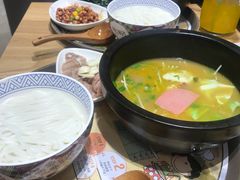 状元金汤肥牛过桥米线-妈妈故事米线(市府恒隆店)
