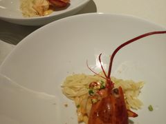 波士顿龙虾配白芦笋-逸道(益丰·外滩源店)
