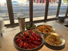-巴厘龙虾·榜首油焖大虾(音乐学院·沿江酒馆店)