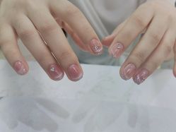 -尤米一站式美甲美睫