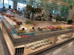 自助取餐区-绿岛港轩海鲜烤肉涮锅自助餐厅
