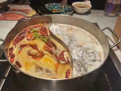 -尚尚仙·酸汤猪手·猪肚鸡火锅(华联万柳购物中心店)