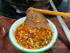 -朝伟清真铜瓢牛肉馆(三十年老·店)