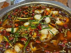 -乡土特色.冷锅鱼.牦牛肉汤锅