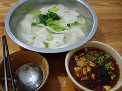 -刘二店正宗裤带面(围墙巷店)