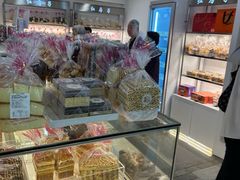 -红房子西点(汇联商厦天钥桥路店)