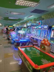 -莫莉幻想儿童乐园(绍兴金帝银泰城店)