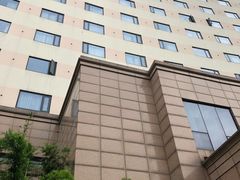 -山明水秀大饭店