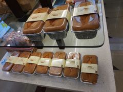 -红宝石·鲜奶小方·海派西点房(南丹店)